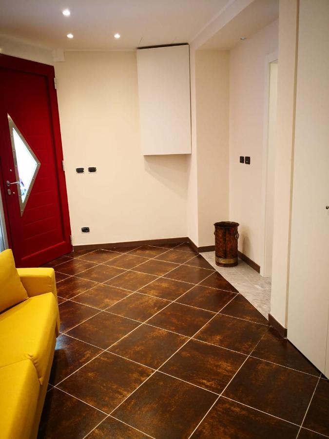 La Porta Rossa Apartment Вадо Лигуре Екстериор снимка